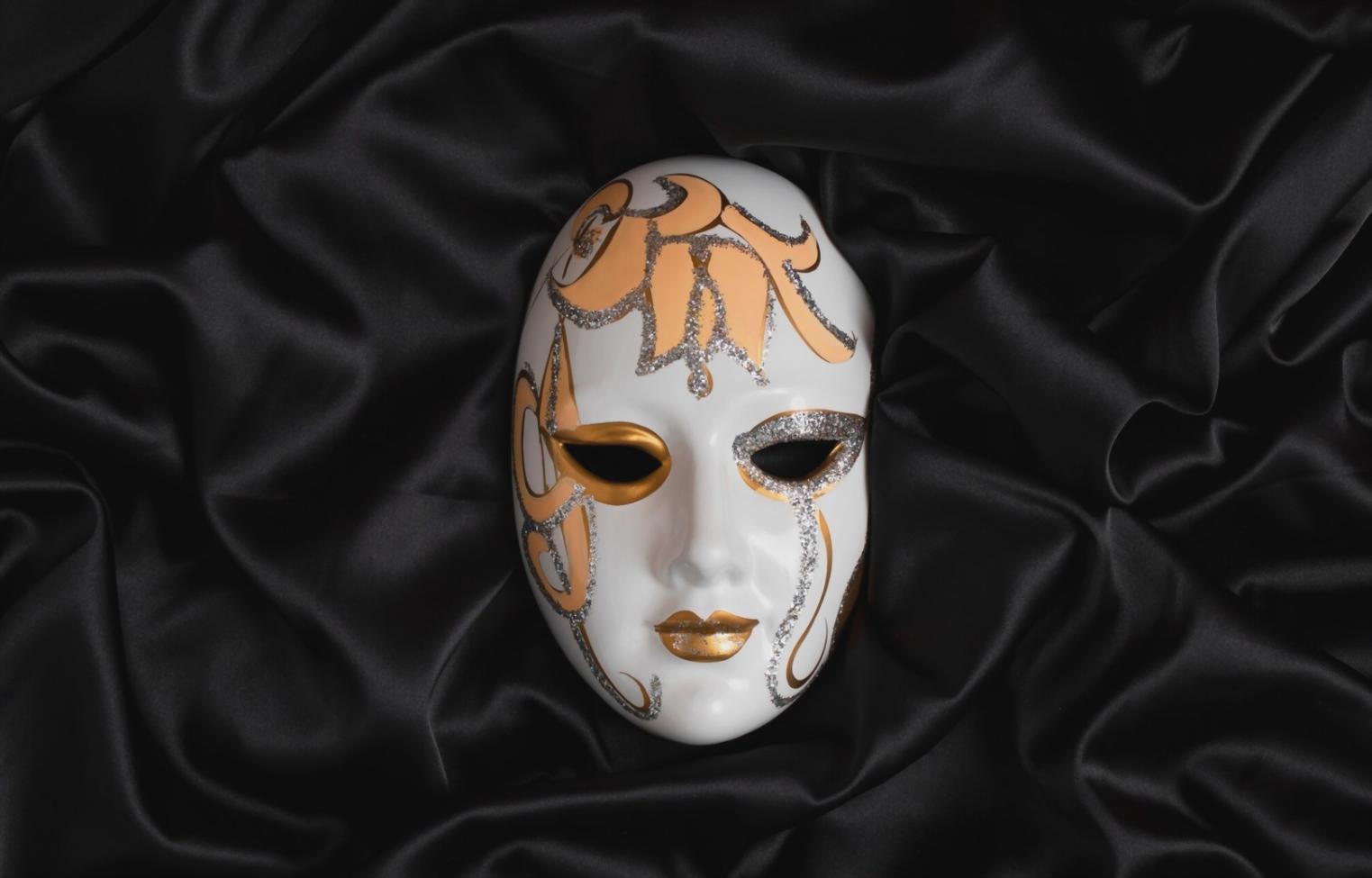 Advanced theatre techniques workshop demonstrating professional training methods